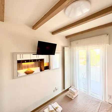Apartament Chanel *